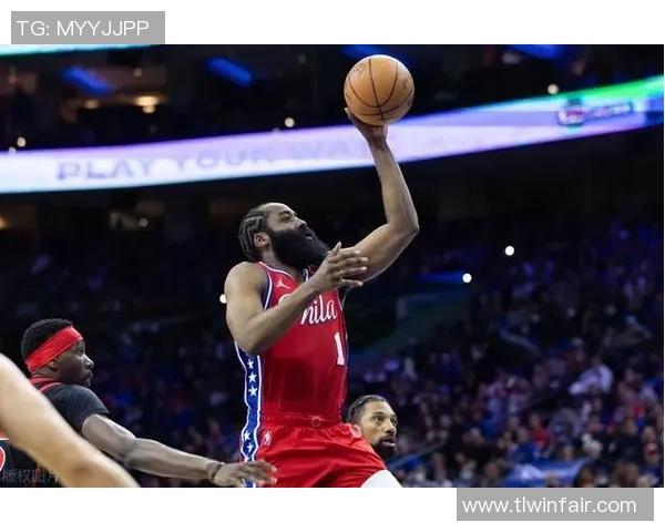 武汉篮球队与上海篮球队的耐力较量赛后分析与反思 武汉篮球队与上海篮球队的耐力较量赛后分析与反思